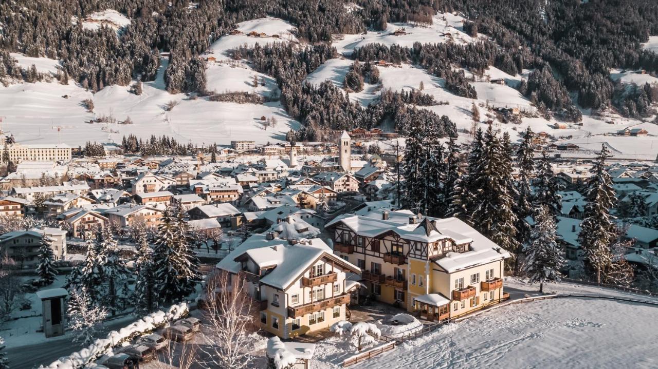 Hotel Villa Waldheim San Candido Extérieur photo