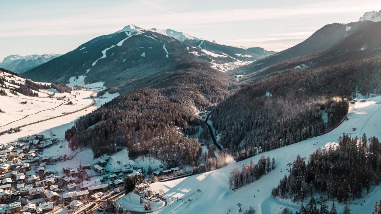 Hotel Villa Waldheim San Candido Extérieur photo