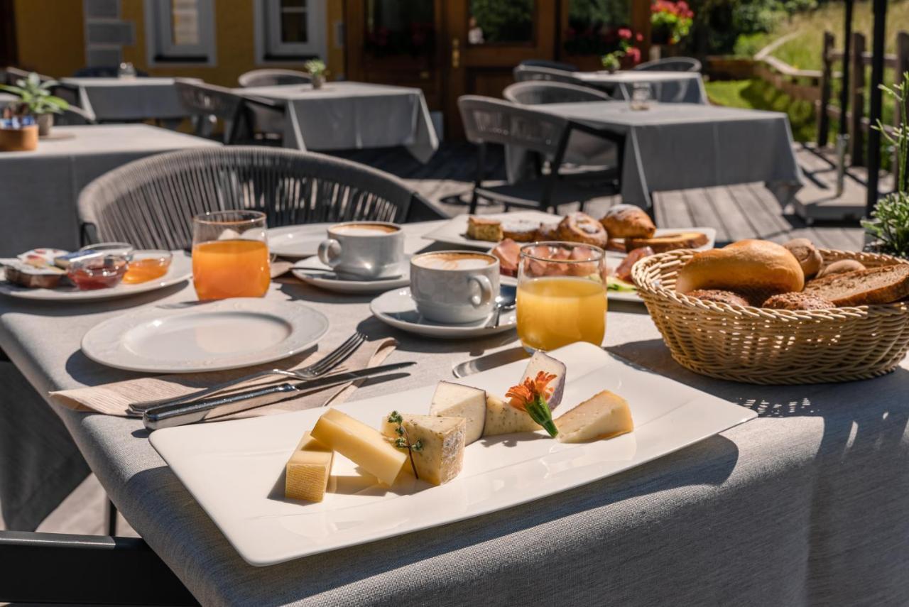 Hotel Villa Waldheim San Candido Extérieur photo