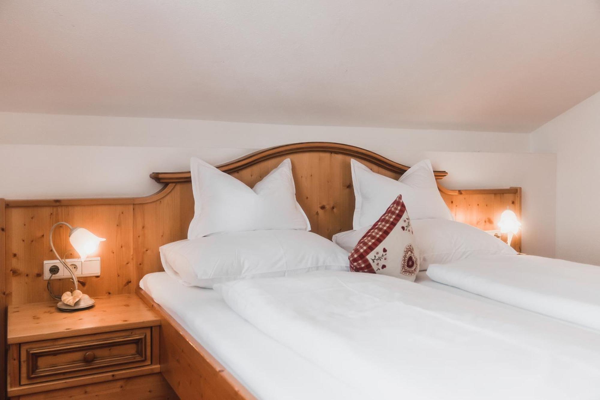 Hotel Villa Waldheim San Candido Extérieur photo