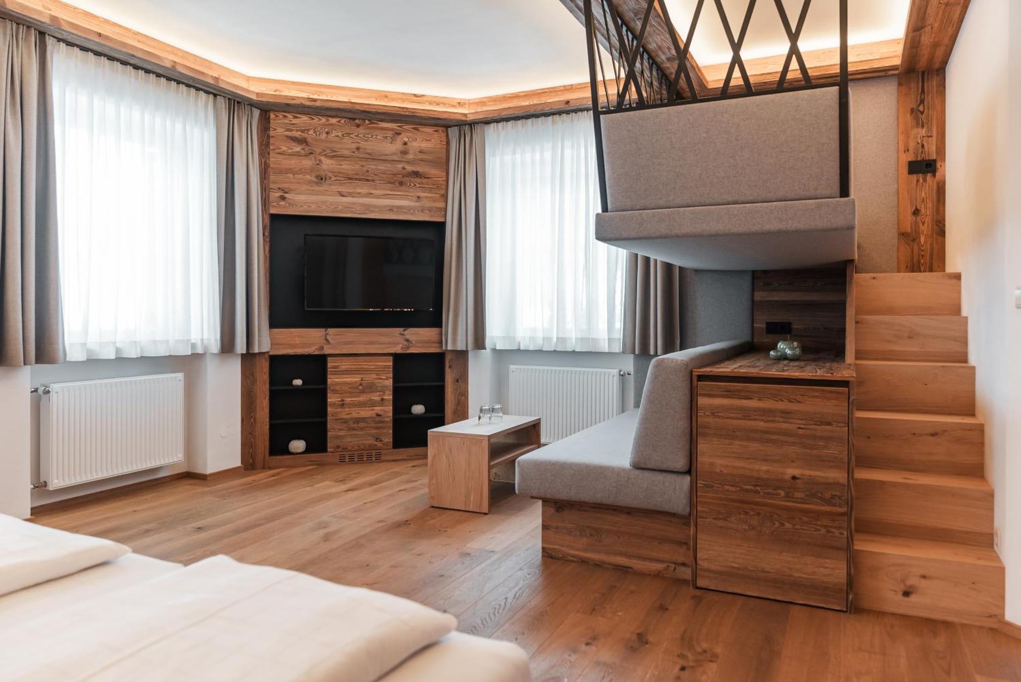 Hotel Villa Waldheim San Candido Extérieur photo