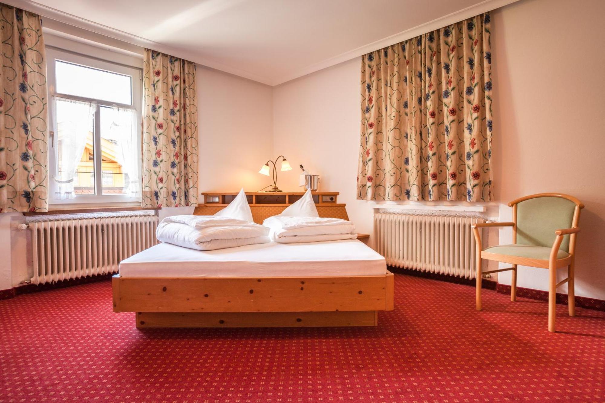 Hotel Villa Waldheim San Candido Chambre photo